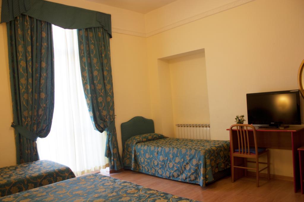 Hotel Giada Roma Habitación foto