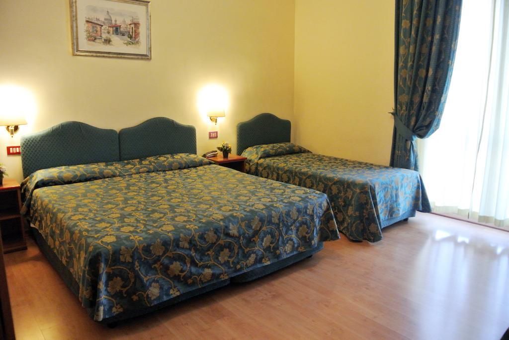Hotel Giada Roma Habitación foto